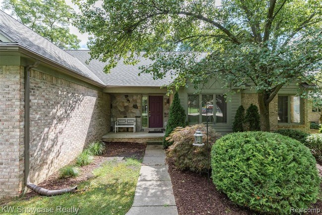Building Photo - 1765 Huron Springs Ln