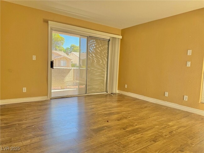 Building Photo - 3090 Tarpon