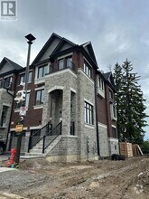 Building Photo - 58 Robert Green Crescent
