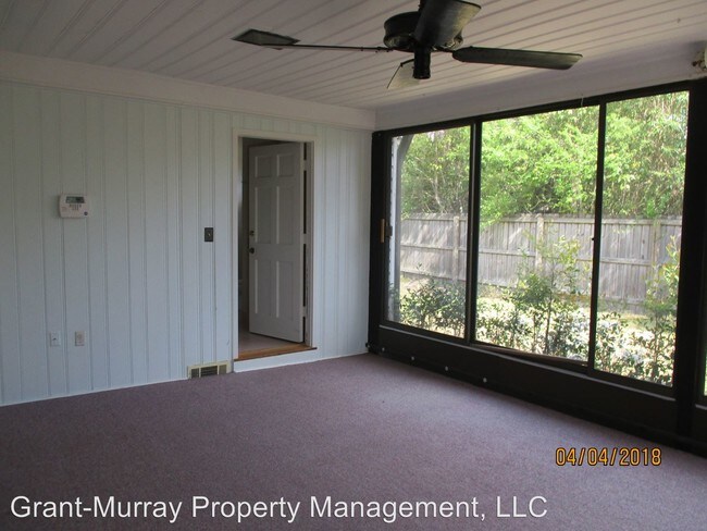 Building Photo - 3 br, 2 bath House - 1804 Morganton Road