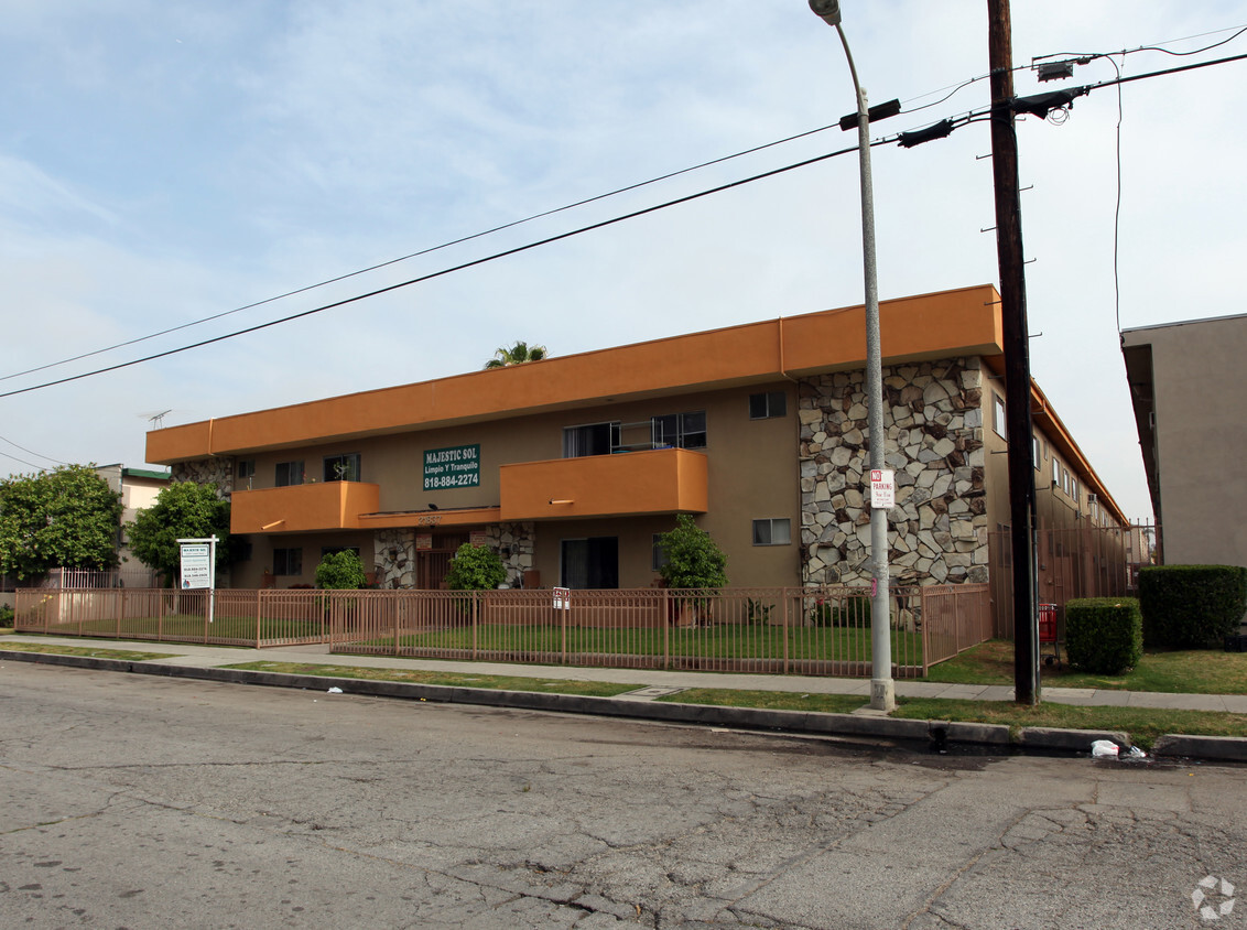 Primary Photo - Sol Apartments