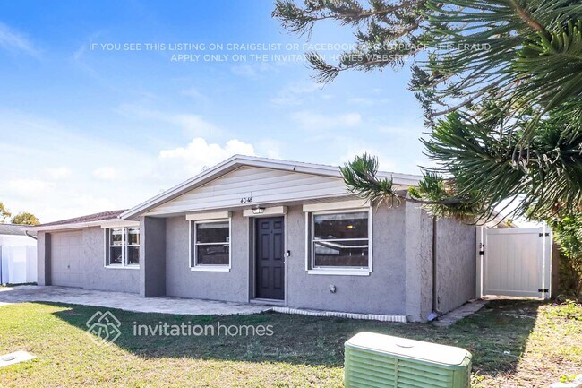 Foto del edificio - 4048 Sunray Dr