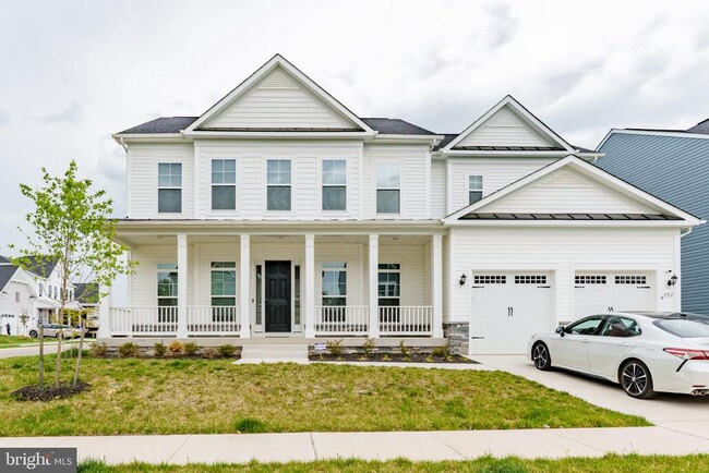 Building Photo - 402 Mdw Crk Dr