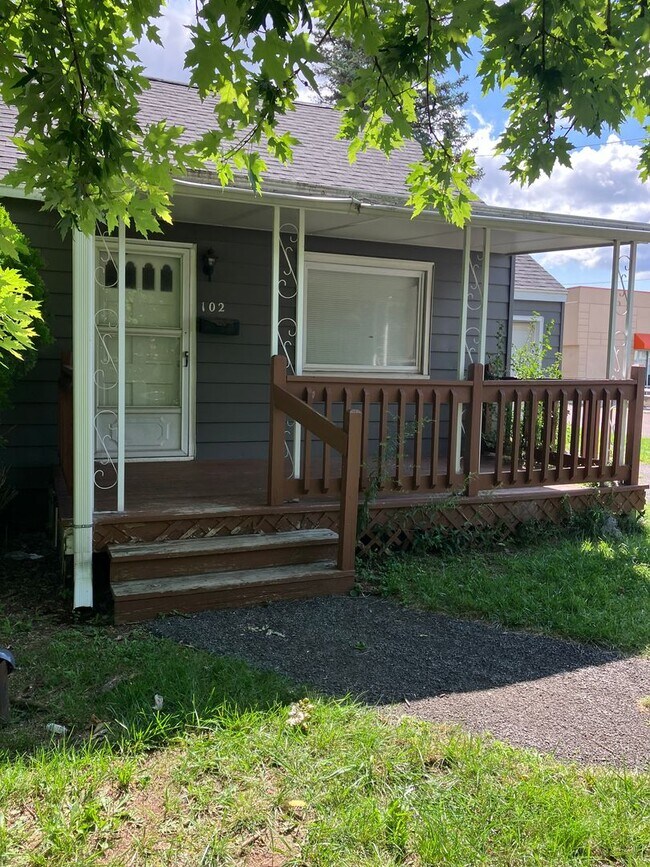 Foto del edificio - Cozy Camillus Cape