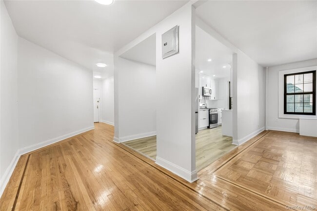 Building Photo - 1100 Grand Concourse