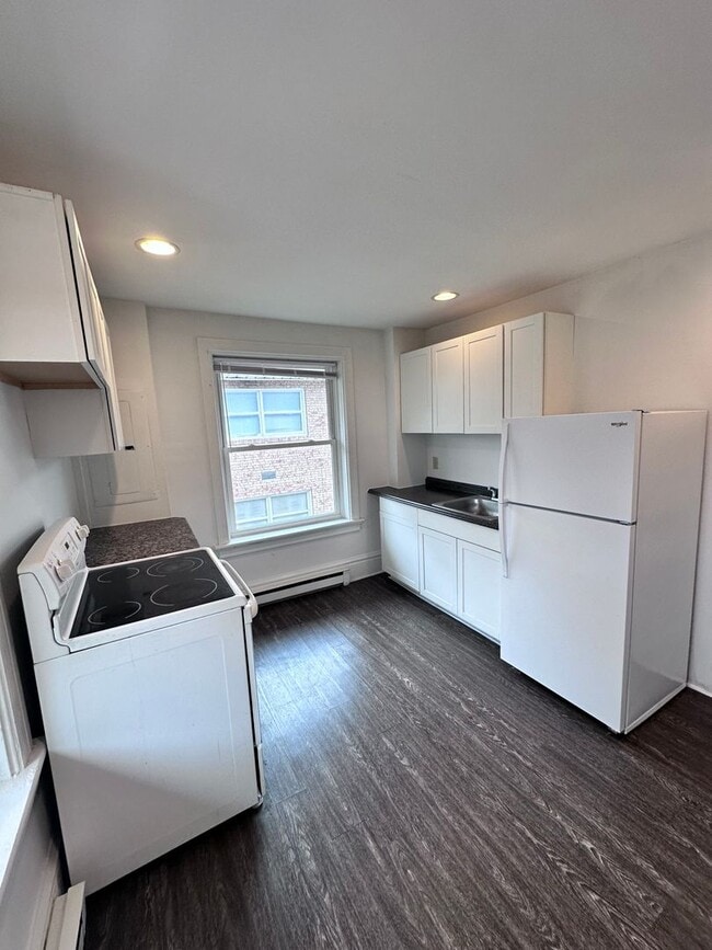 Foto del edificio - 2712 Woodlawn St