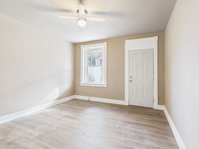 Building Photo - 2508 North Ave