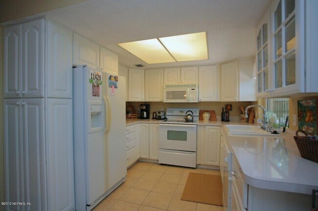 Building Photo - 103 Abalone Ln W