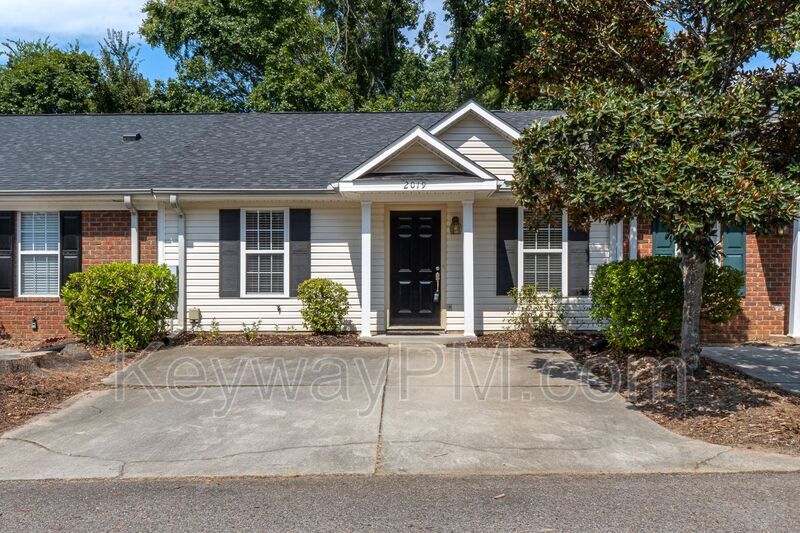 Primary Photo - 2019 Emerald Bay Dr