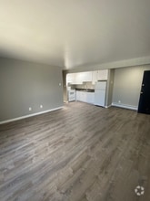 Building Photo - 122 Lilly Rd NE