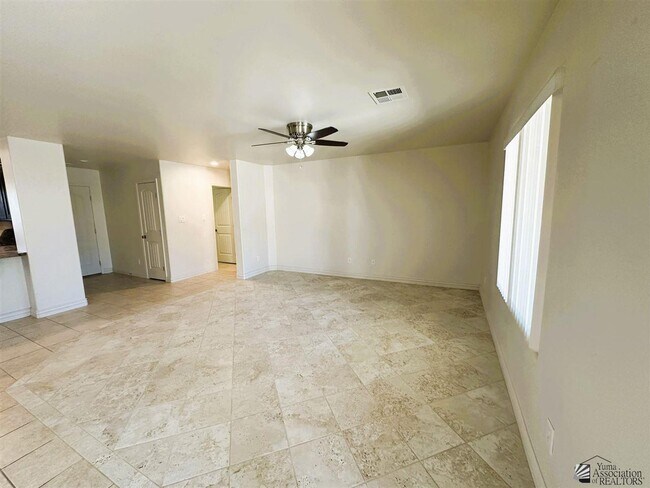 Foto del edificio - 10151 E 34th Ln