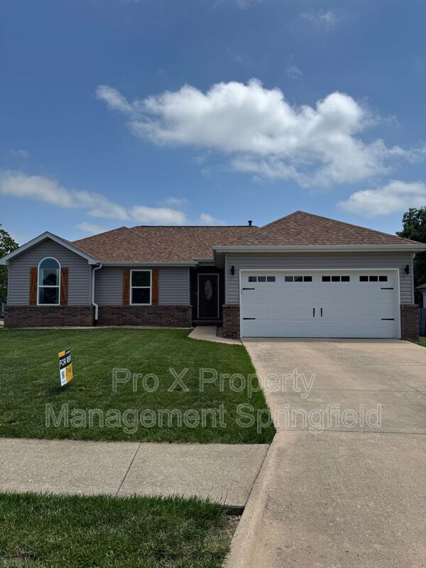 Primary Photo - 1150 S Mahogany Rd