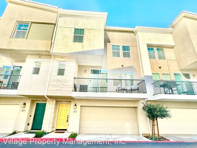 Building Photo - 2 br, 2.5 bath House - 344 Fitzpatrick Roa...