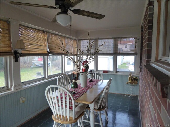 Foto del edificio - 23 Hamre Ln