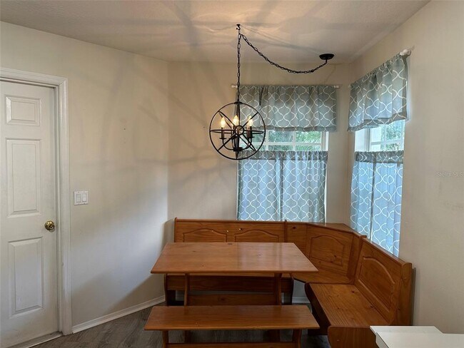 Building Photo - 3985 Journey Ct