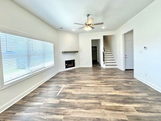 Building Photo - Now Leasing a Brand New 5-Bedroom 3 Bath H...