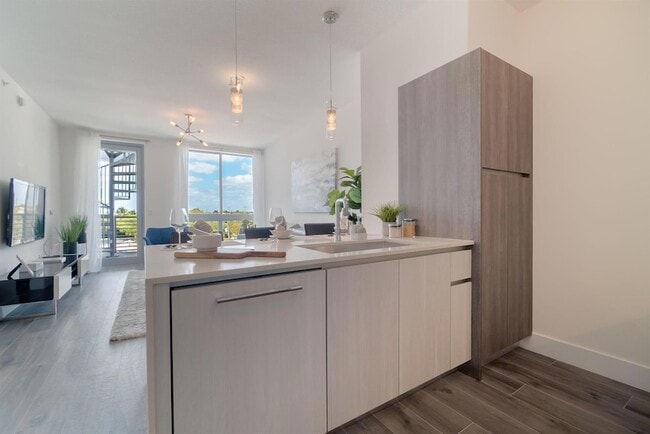 Photo - 111 SE 1st Ave Apartment