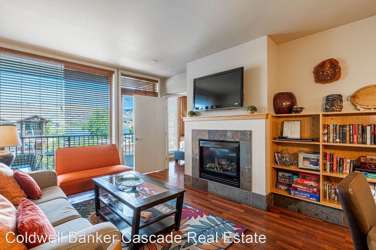 2220 W Woodin Ave, Chelan, WA 98816 House Rental in Chelan, WA