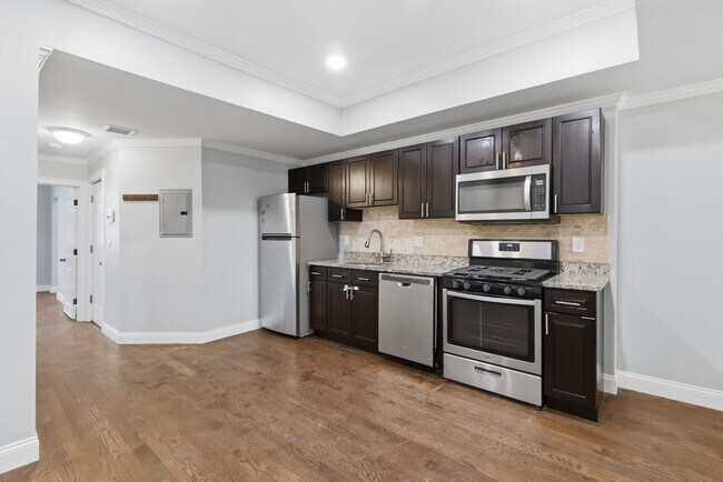 Foto del edificio - 92 Bragdon St