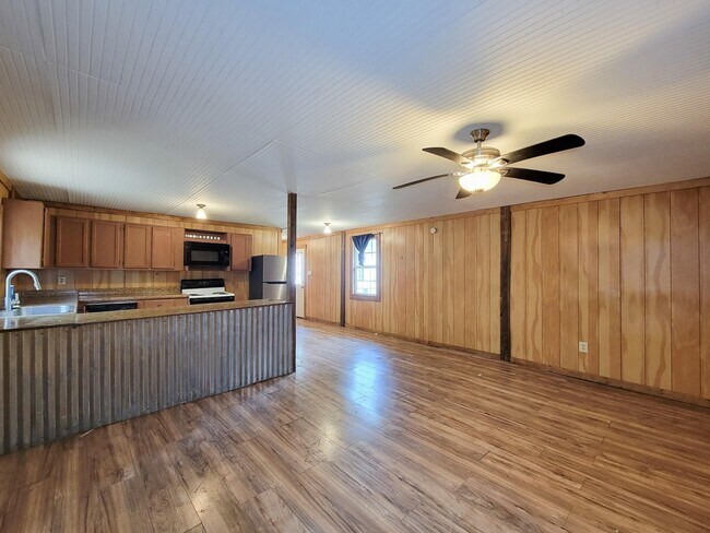 Foto del edificio - 20272 Forest Woods Ln