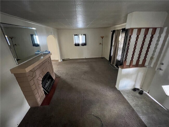 Foto del edificio - 1143 E 27th St
