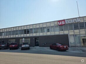 Building Photo - 2202 Lombard Ave