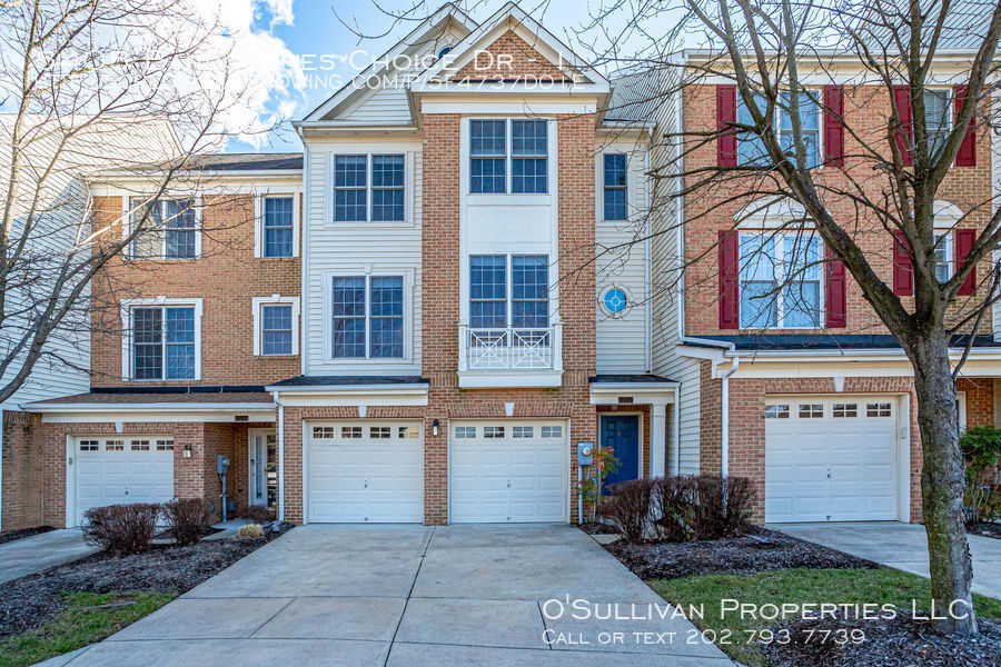 5405 Bandoleres Choice Dr, Bowie, MD 20720 Townhouse for Rent in Bowie, MD