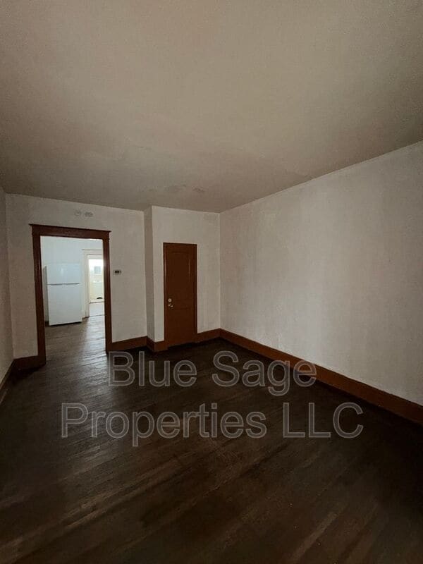 Building Photo - 31 N State Rd