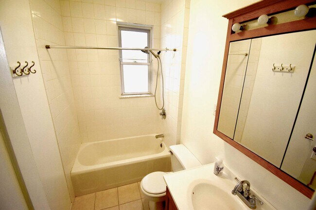 Foto del edificio - 40-42 E 34th St.