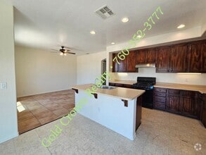 Building Photo - 1125 Mesquite Ave