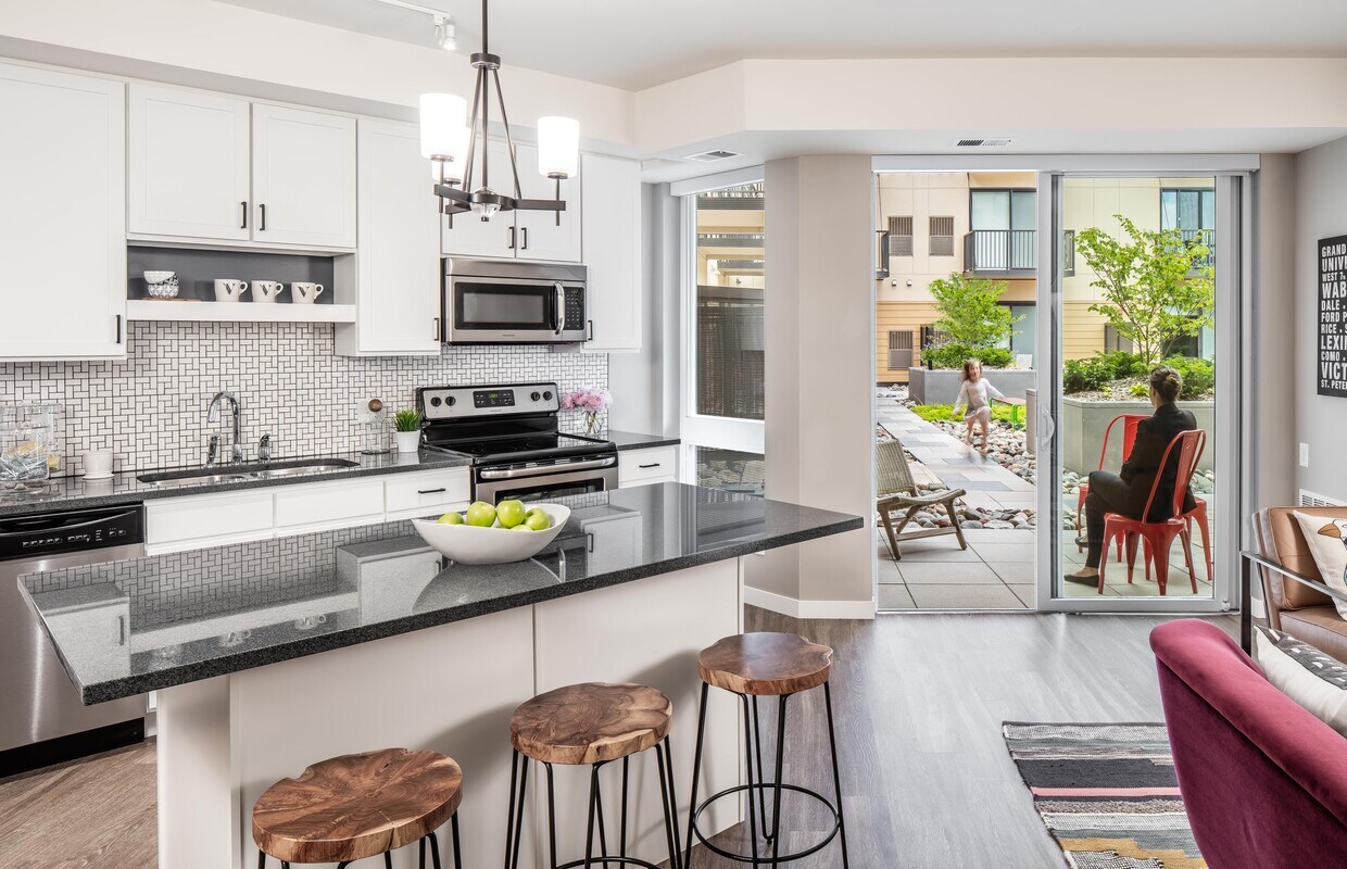 Vintage on Selby Apartments in Saint Paul, MN