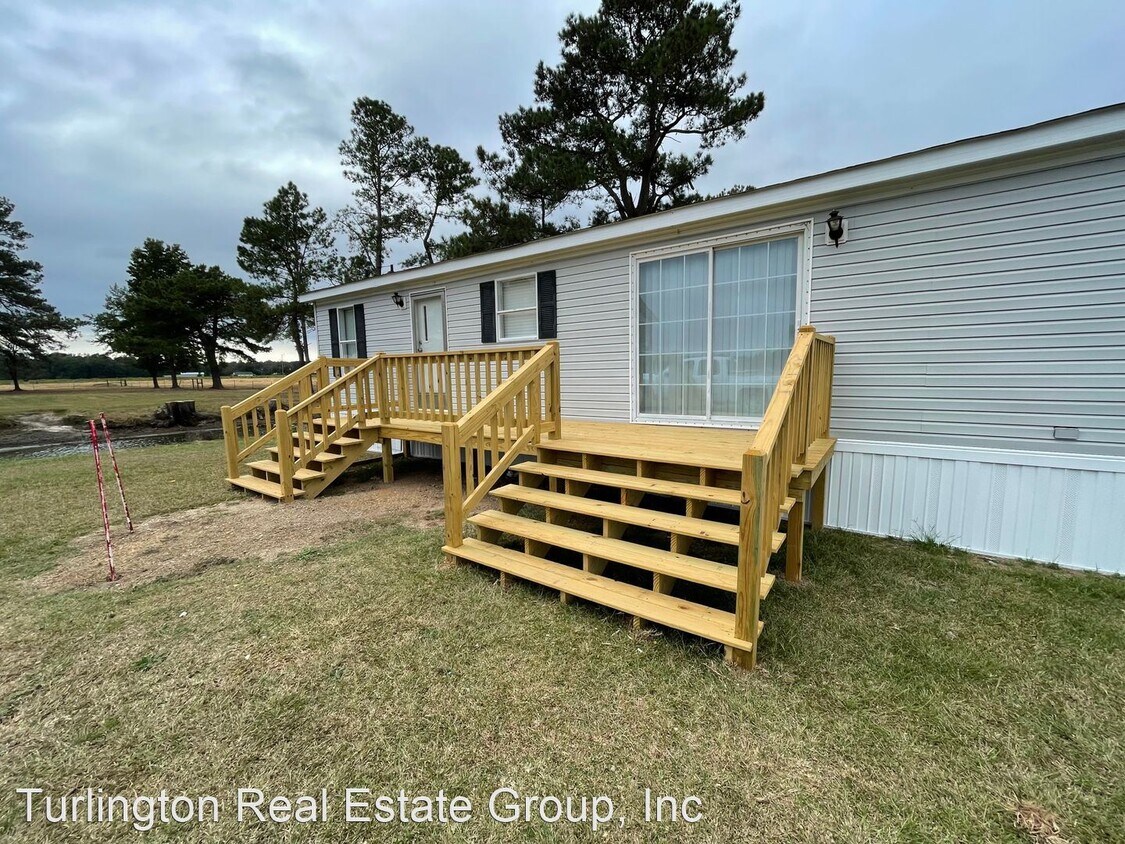 Primary Photo - 3 br, 2 bath House - 2042 Mt Olive Highway