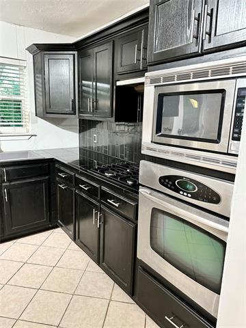 Building Photo - 1705 Emerald Dr