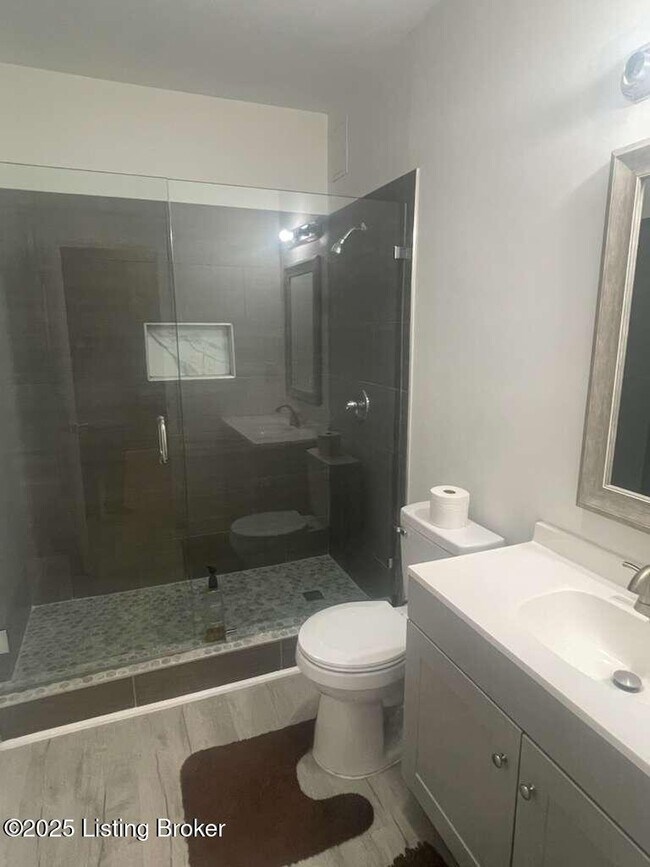 Foto del edificio - 114 Belden Trl