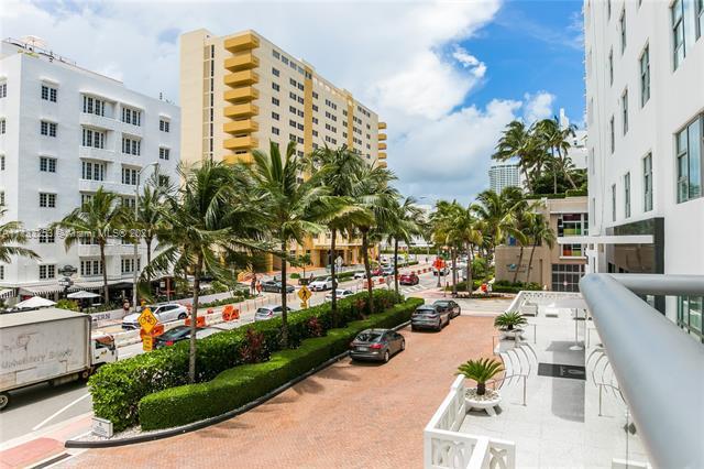 Building Photo - 3737 Collins Ave