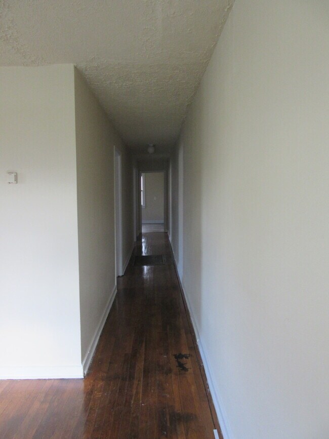 Foto del edificio - 721 Miller St