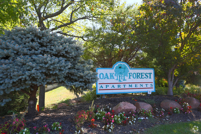 Foto del edificio - Oak Forest Apartments