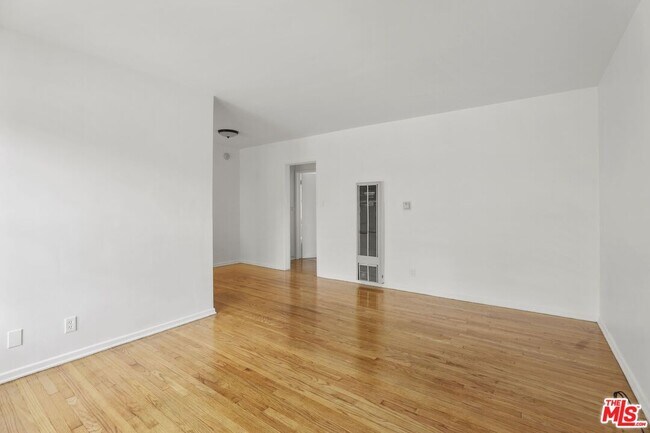 Building Photo - 3712 S Centinela Ave