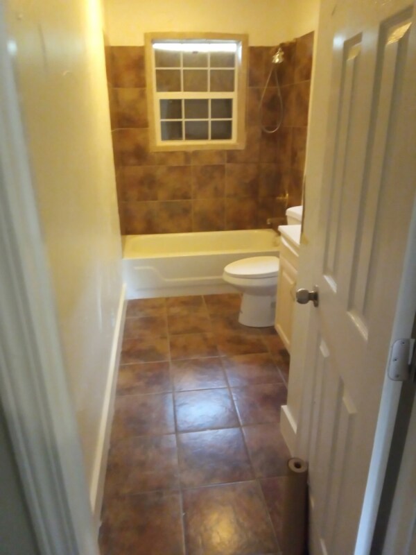 Foto principal - 228 S 8th St