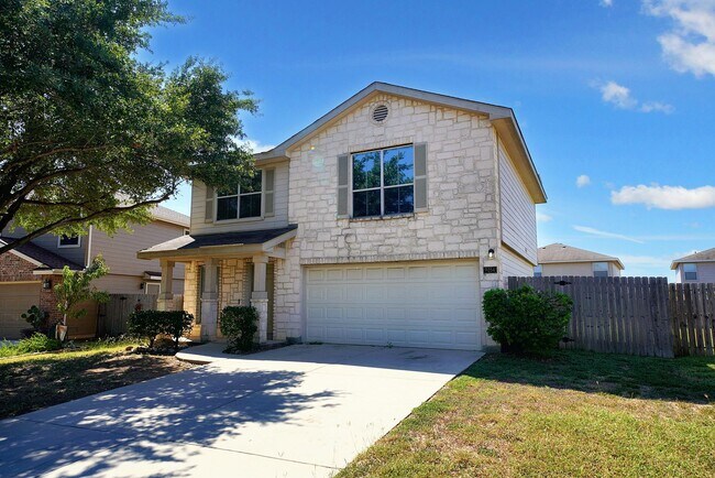 Building Photo - Lovely Home in Gated Universal City Neighb...