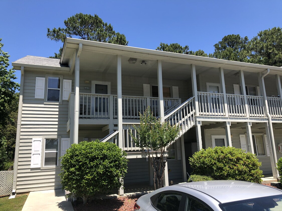 Furnished 2 BR 2BA Condo - 1240 White Tree Ln