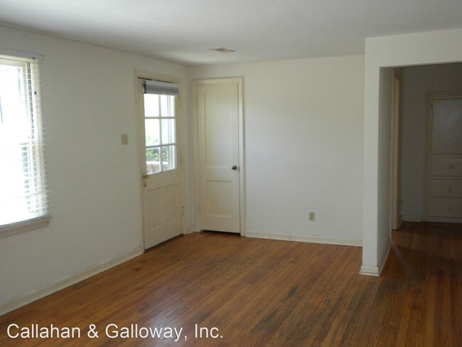 Building Photo - 3 br, 1 bath House - 101 Fyfer Place