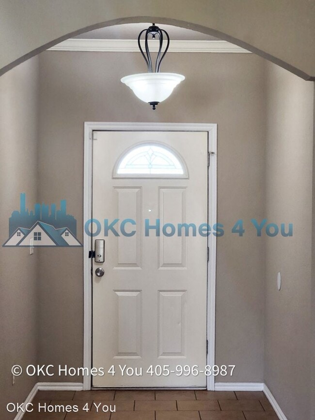 Building Photo - 3 br, 2 bath House - 5108 SE 81st Street