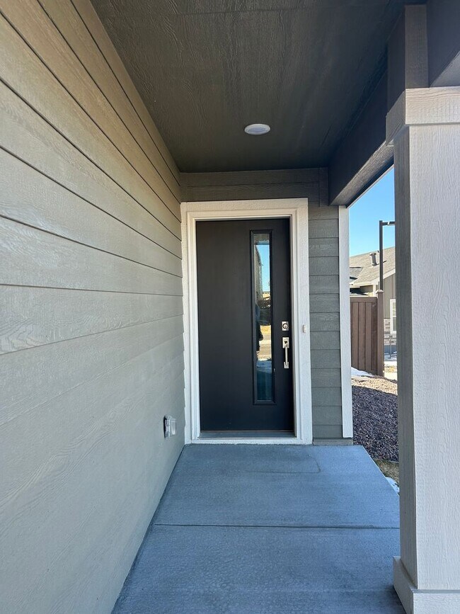 Foto del edificio - New build 3 bed, 2.5 bath, 2 car garage