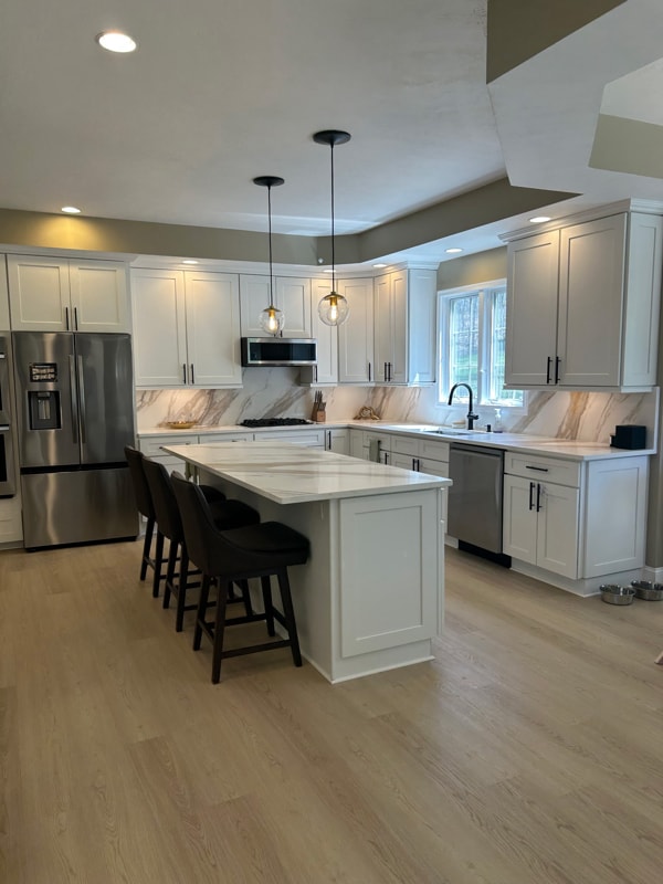 Building Photo - 806 Gallant Fox Ln