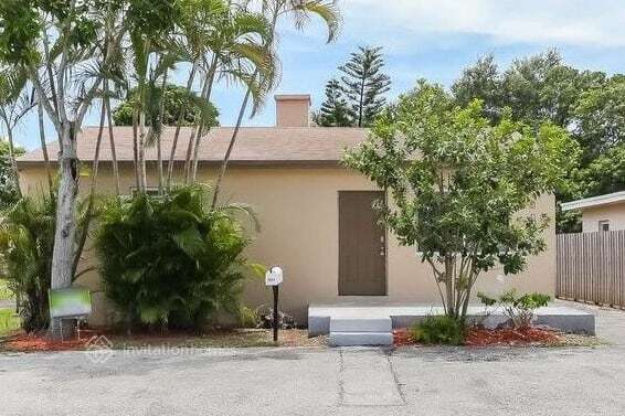 Foto principal - 2644 Hayes St