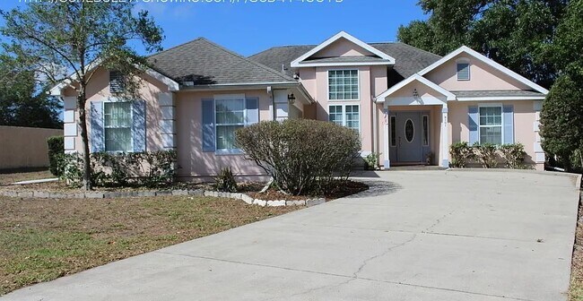 Foto del edificio - 8101 Setters Point Dr