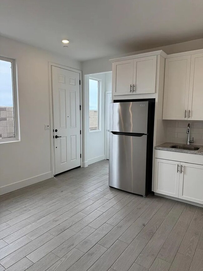 Building Photo - 4001-Happy-Camper-Way
