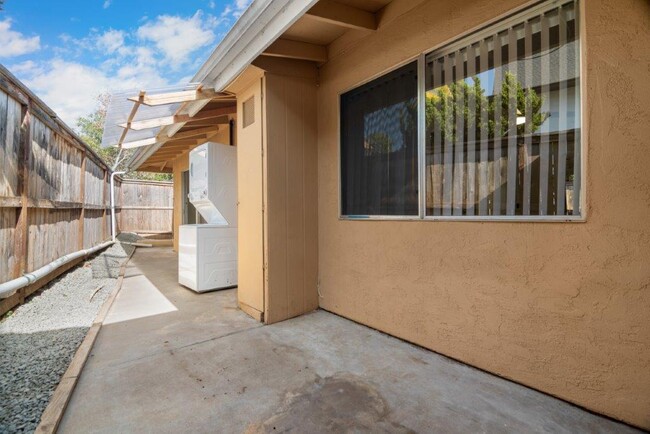 Foto del edificio - The Community of Homes at Juniper