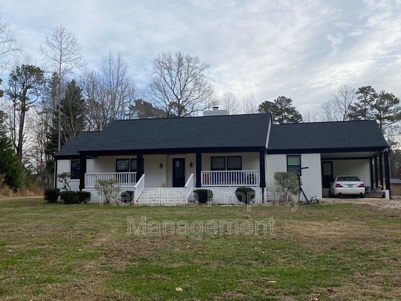 Foto principal - 6600 Pleasant Pines Dr